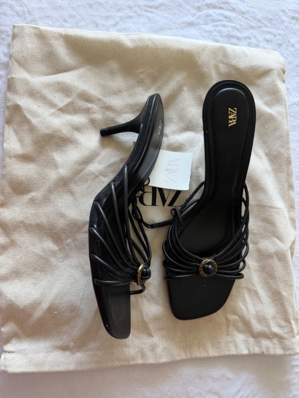 Sandals - Picture 3 of 7